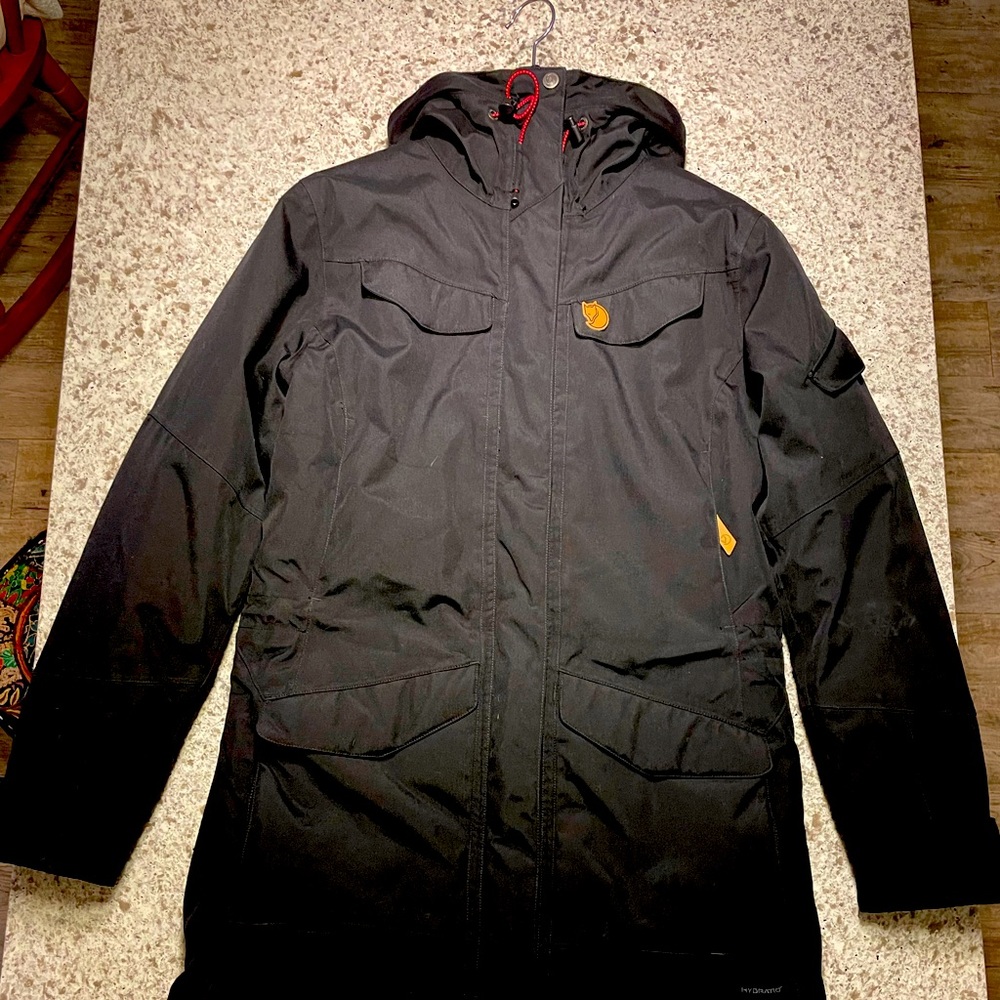 NWT Fjallraven Nuuk Parka Women’s Size S